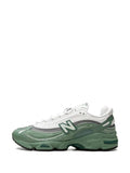 New Balance
1000 