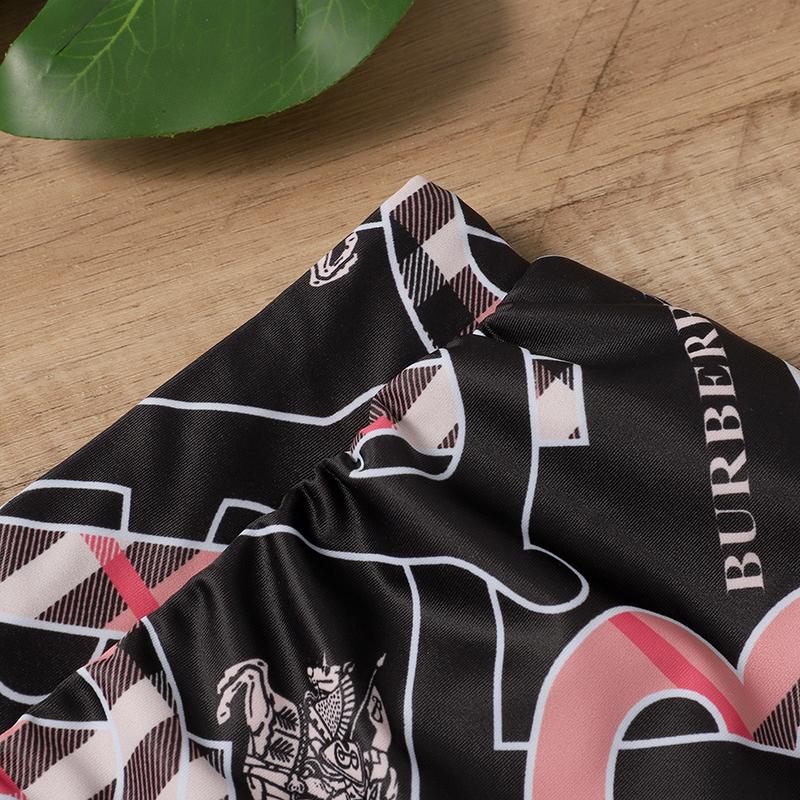 BURBERRY- SHORT